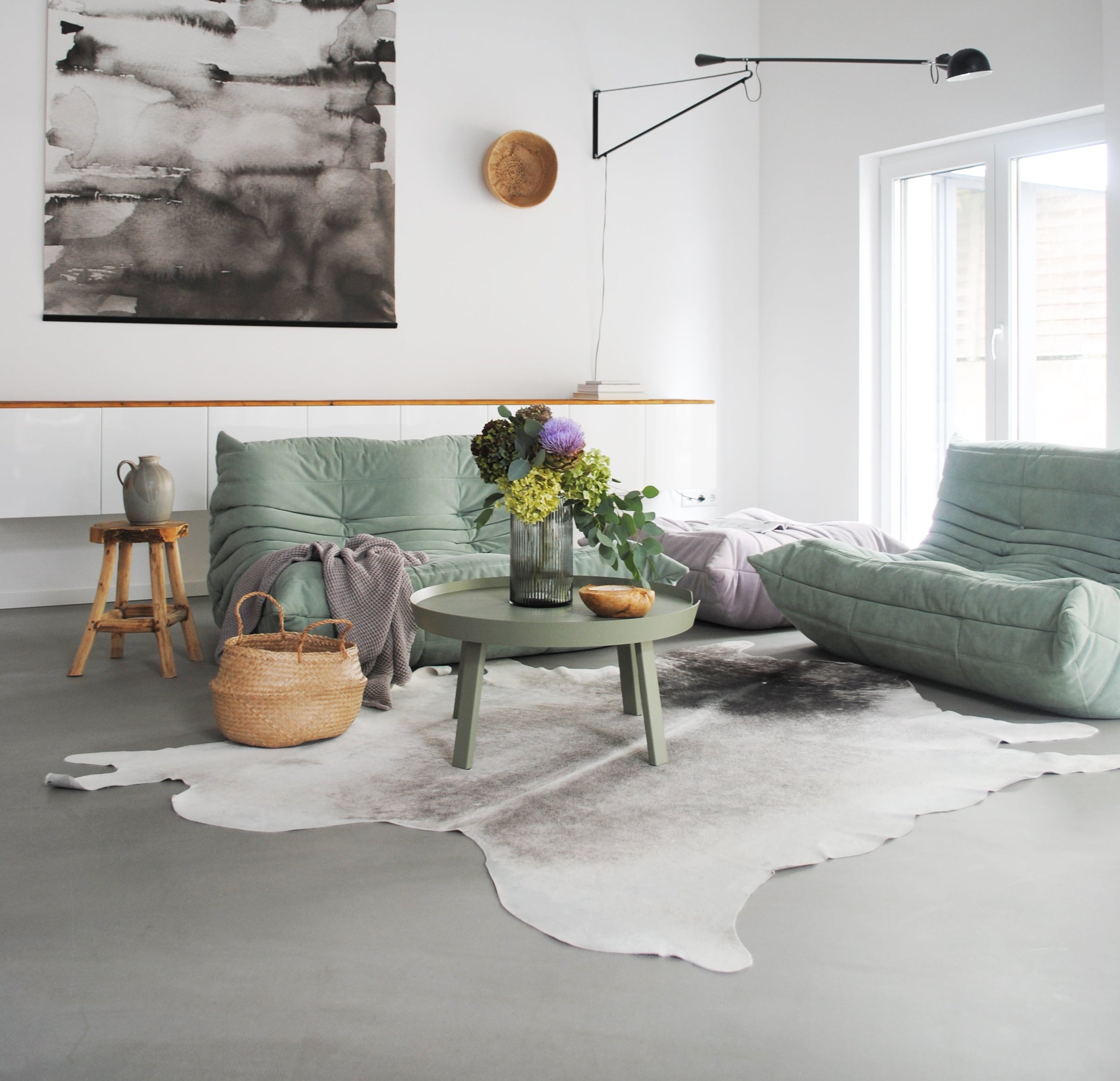 lignet roset Togo Sofa in grün - gebrauchte Designermöbel bei Revive in Köln, couchtisch, wohnzimmertisch, wohnzimmer ideen, wohnzimmer, wohnzimmer möbel,relaxliege, couchtisch glas, moderne wohnzimmer, sofa, sessel, gebrauchte möbel, möbel online