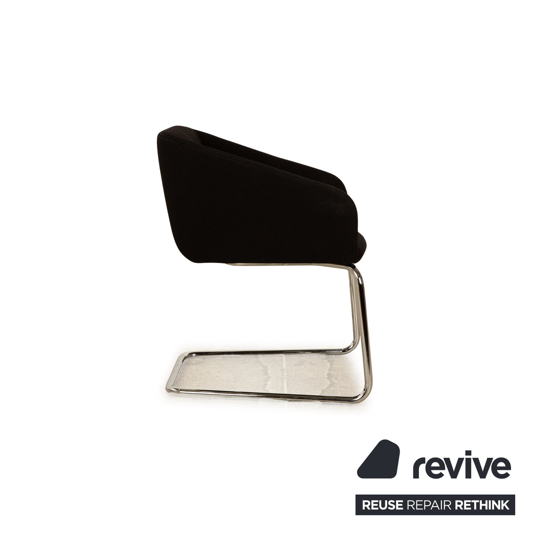 Lot de 4 chaises Thonet S893 en tissu noir cantilever
