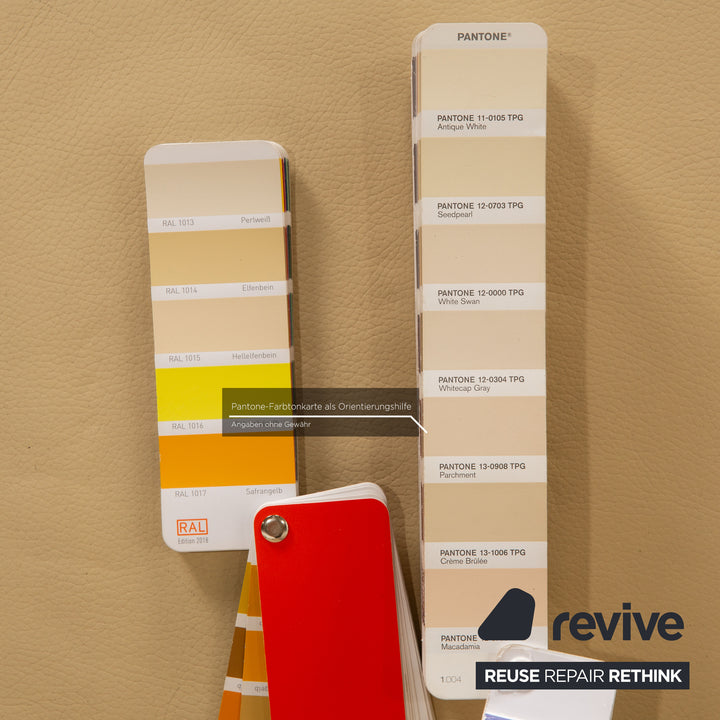 Brühl Moule Leder Zweisitzer Creme Sofa Couch manuelle Funktion Schlaffunktion Schlafsofa