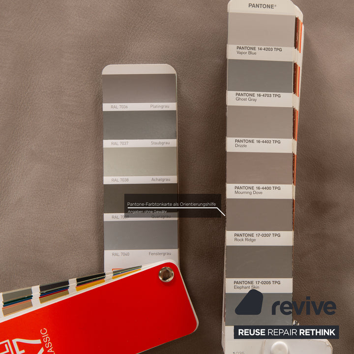 Bullfrog Caesar Leather Two Seater Gray Sofa Couch Manual Function