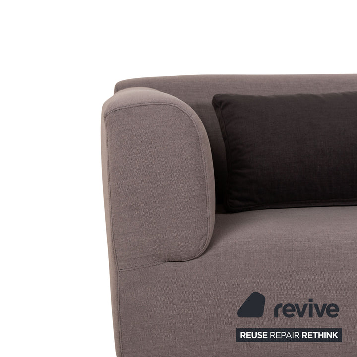 Canapé trois places en tissu gris Cassina Met 250, retapissé