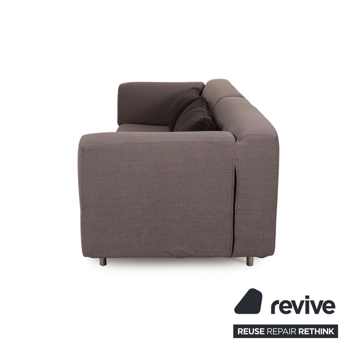 Canapé trois places en tissu gris Cassina Met 250, retapissé