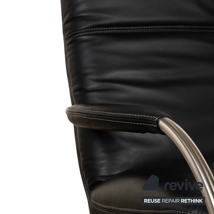 Koinor Jacy Leather Armchair Black incl. Stool Cantilever