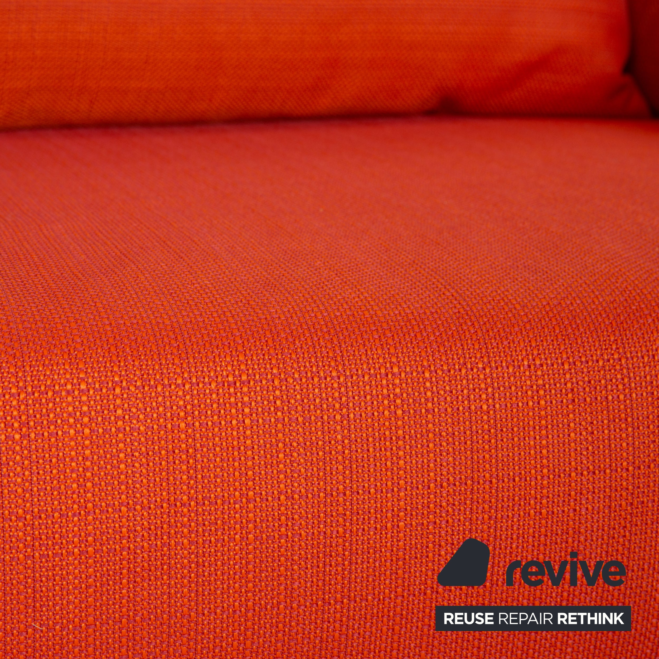 ligne roset Multy Stoff Dreisitzer Orange Sofa Couch mit Armlehnen Schlaffunktion Neubezug