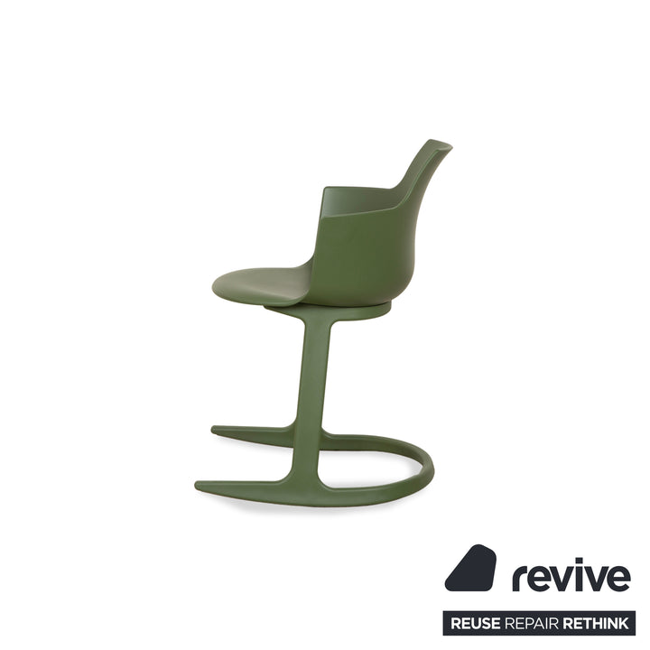 Chaise à bascule Varier Social Tilt en plastique vert par Snøhetta