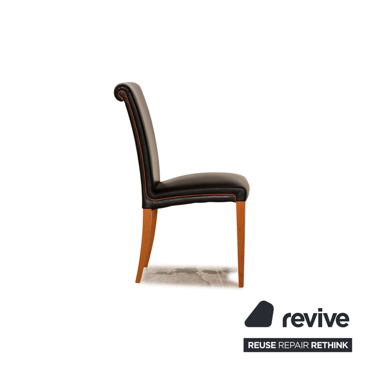 Set of 4 Poltrona Frau Vittoria Leather Chairs Black Dining Room
