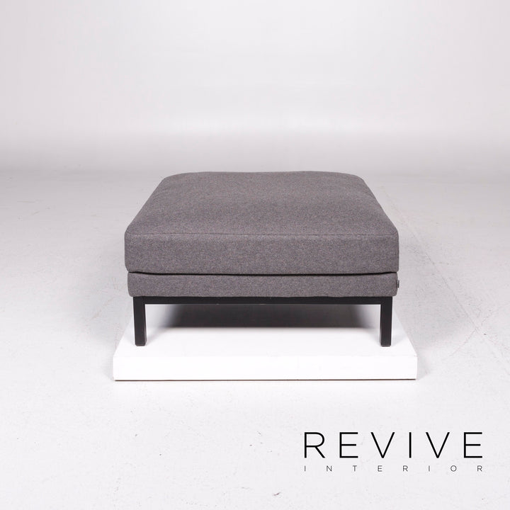 Bolia North Sofa Stoff Garnitur Grau 1x Dreisitzer 1x Hocker #11888
