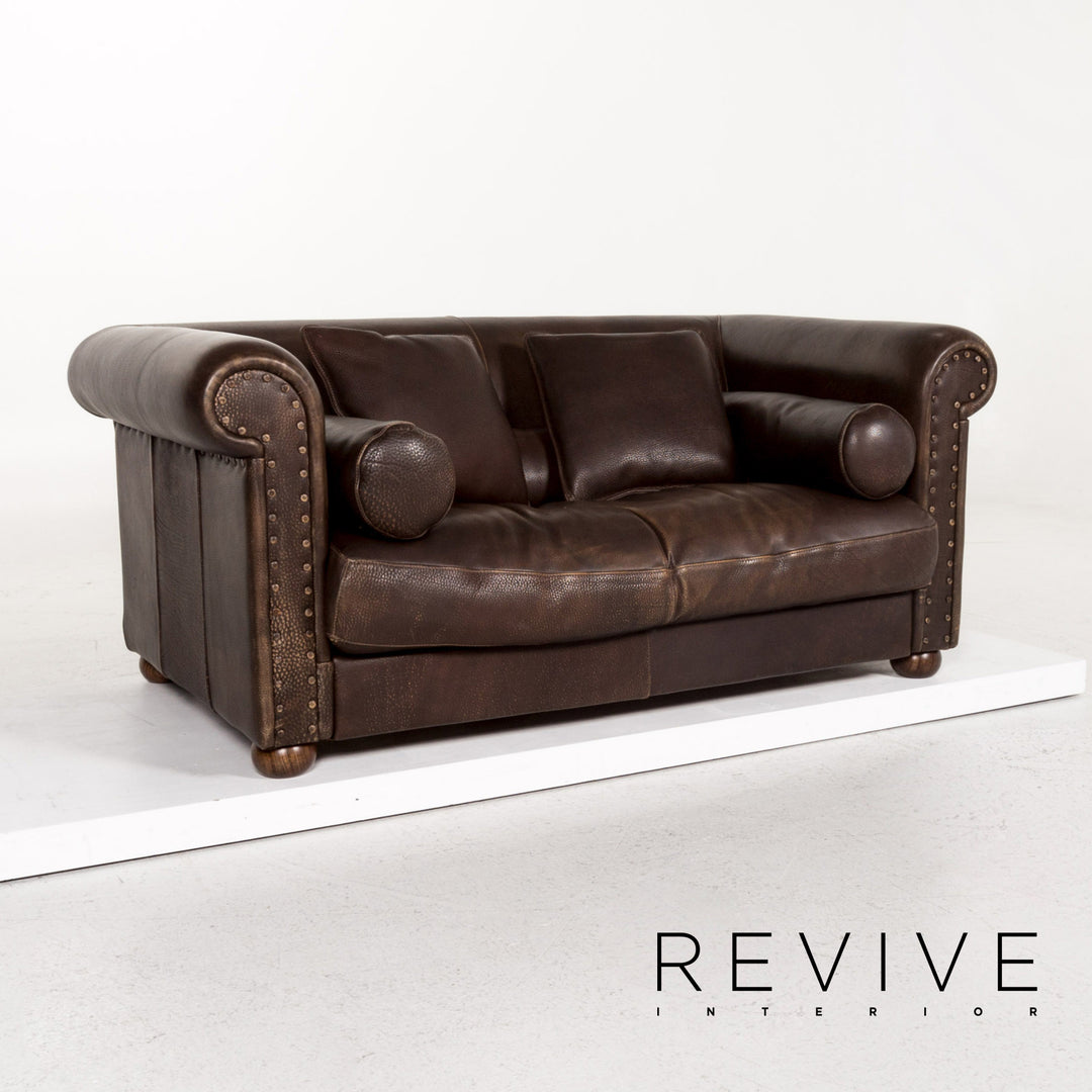 Baxter Alfred Leder Sofa Braun Dunkelbraun Zweisitzer Couch Retro Chesterfield #13338