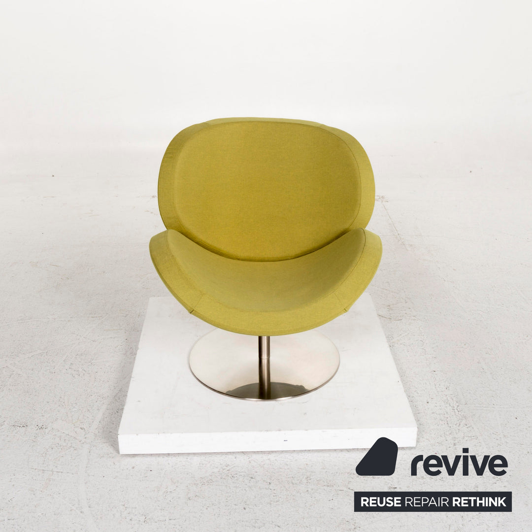 BoConcept Ogi Stoff Sessel inkl. Hocker Grün Limettengrün Drehstuhl #12928