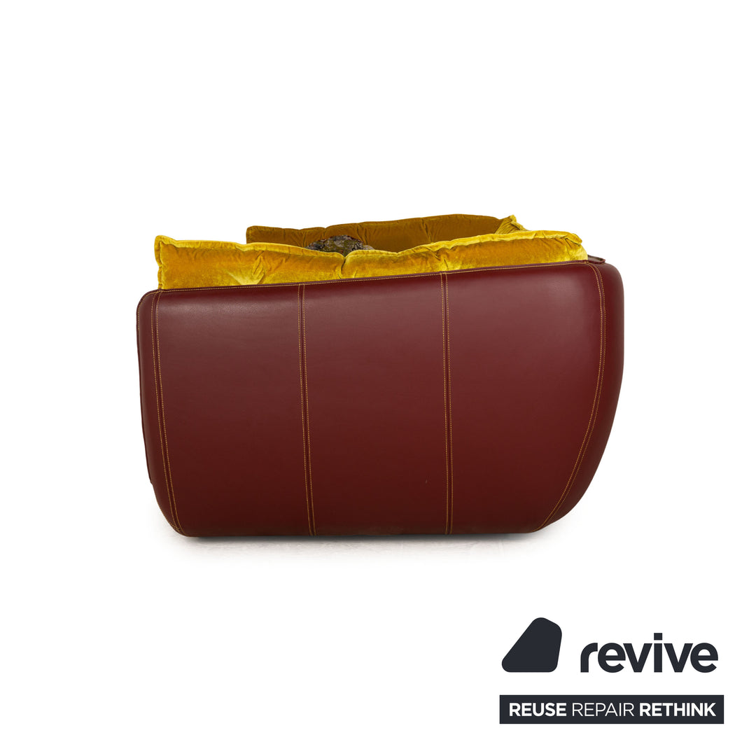 Bretz Cupcake Stoff Dreisitzer Grün Gelb Rot Sofa Couch