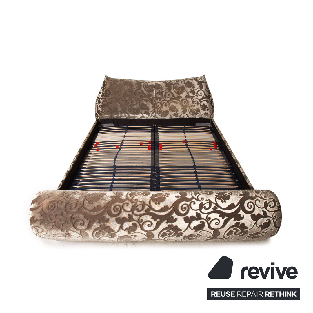 Bretz Gaudi Samt Stoff Doppelbett Creme Braun 180x 200cm Bett