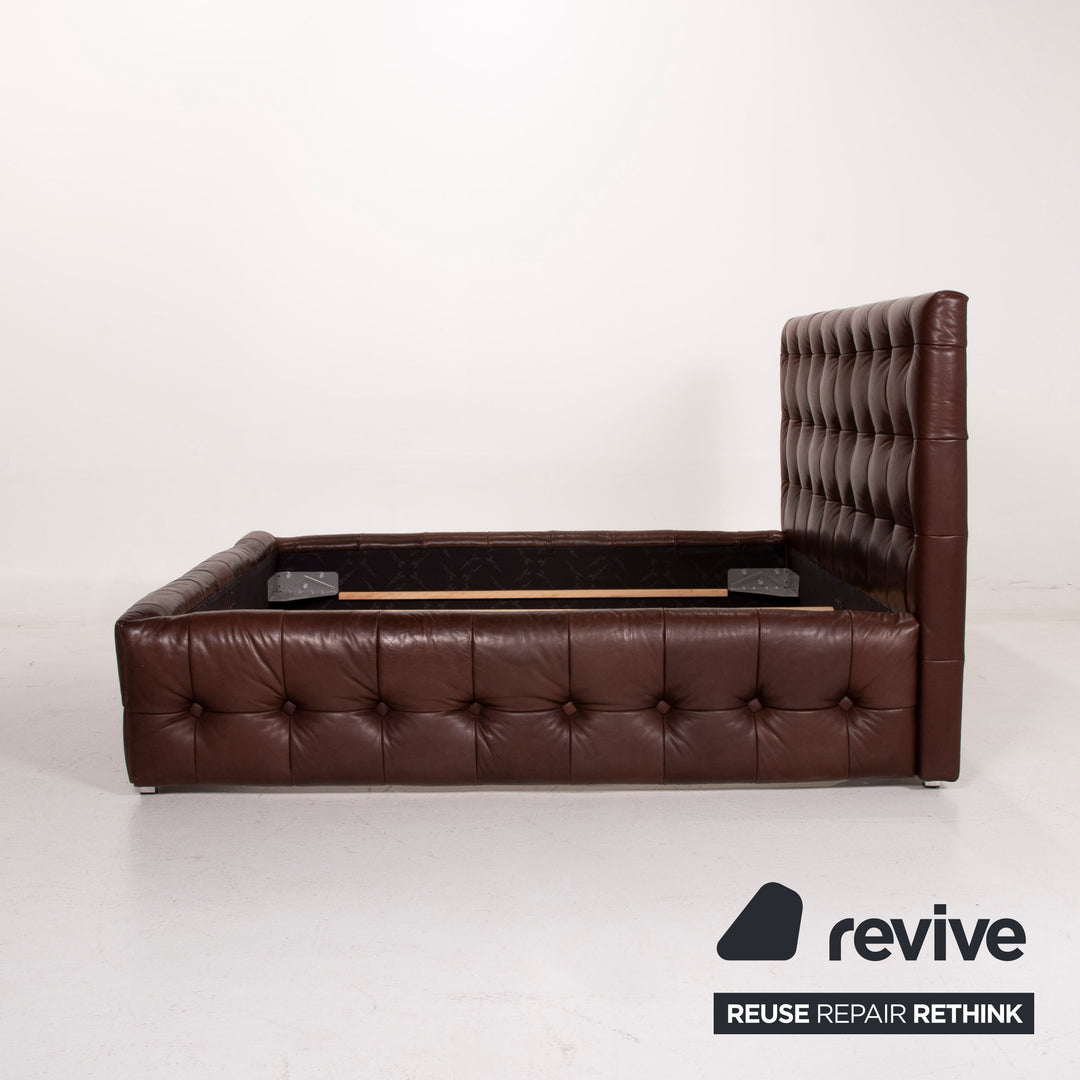 Bretz Chesterfield Leder Bett Braun 200cm x 200cm inkl. Truhen #14987
