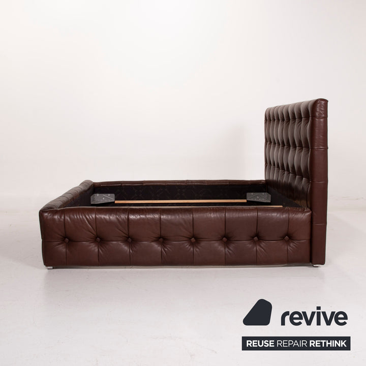 Bretz Chesterfield Leder Bett Braun 200cm x 200cm inkl. Truhen #14987