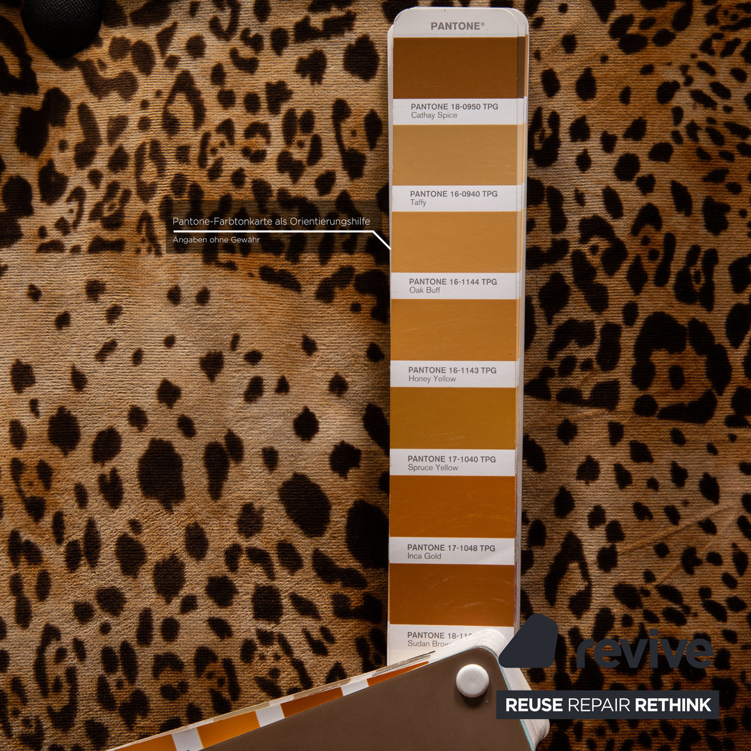 Bretz Mammut Stoff Sofa Orange Dreisitzer Couch