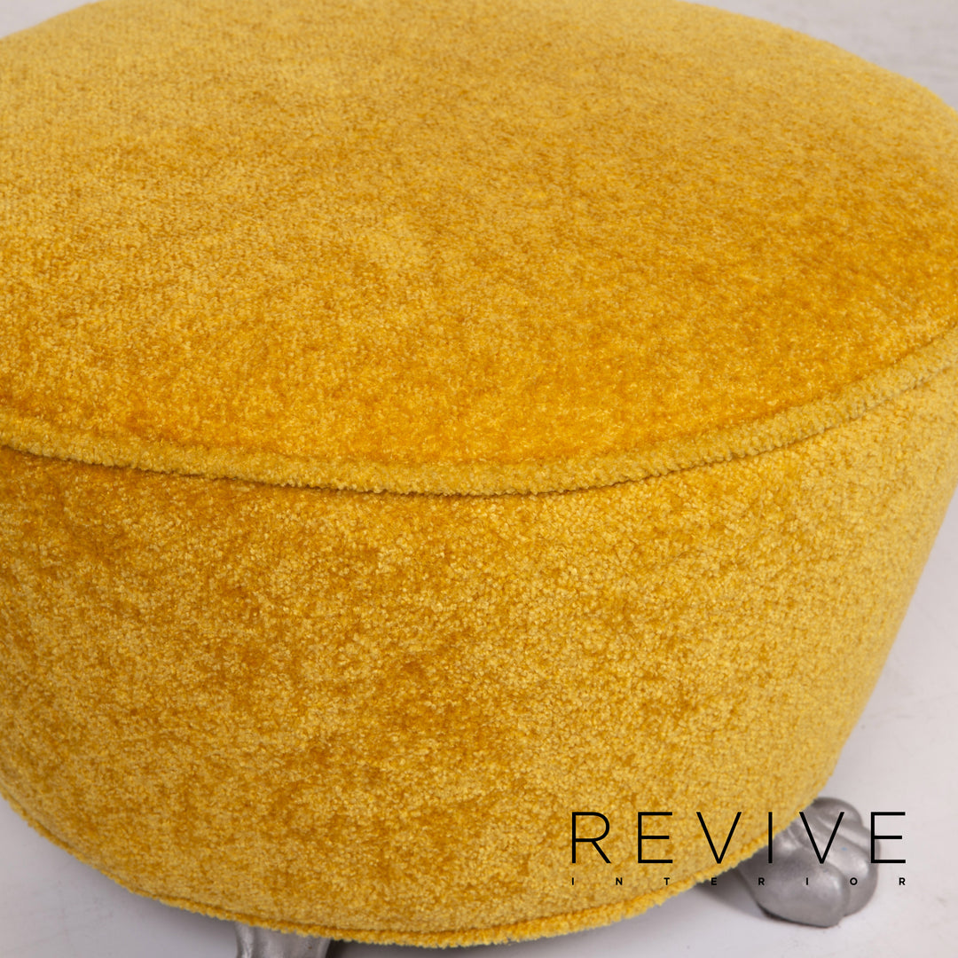 Bretz Samt Stoff Hocker Gelb #13559