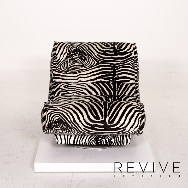 Bretz Stoff Sessel inkl. Hocker Zebra Schwarz Weiß Wippfunktion Funktion #14806
