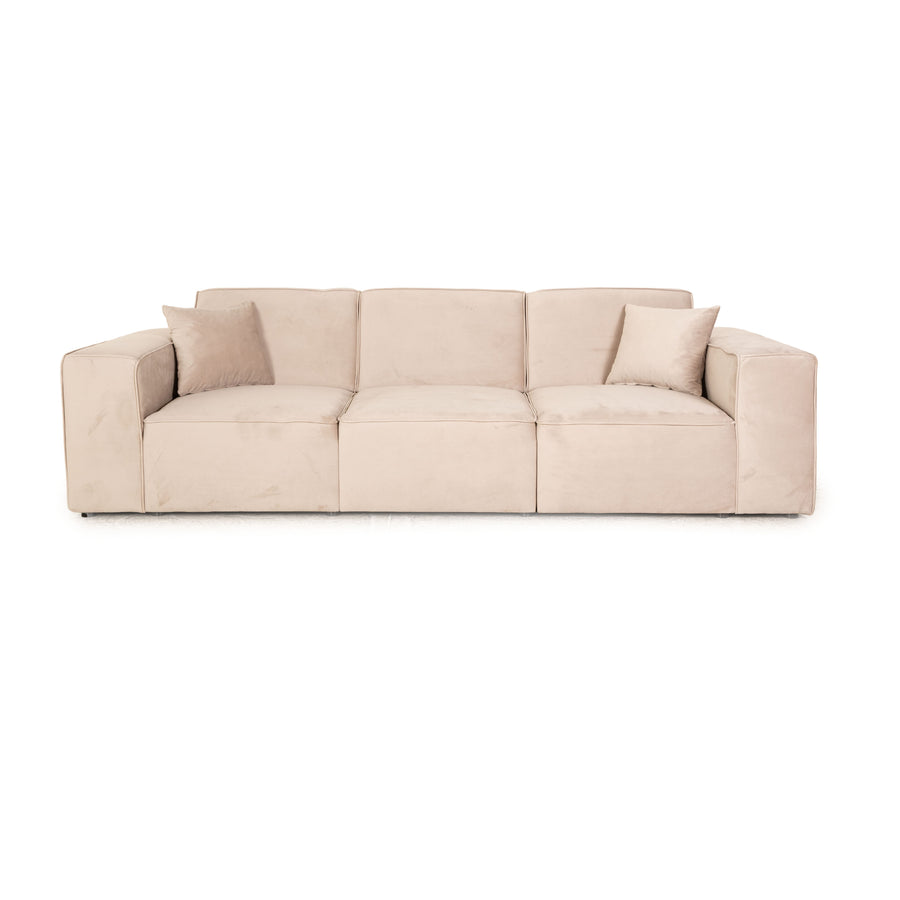 IconX STUDIOS Beluga Samt Stoff Viersitzer Sofa Couch Beige