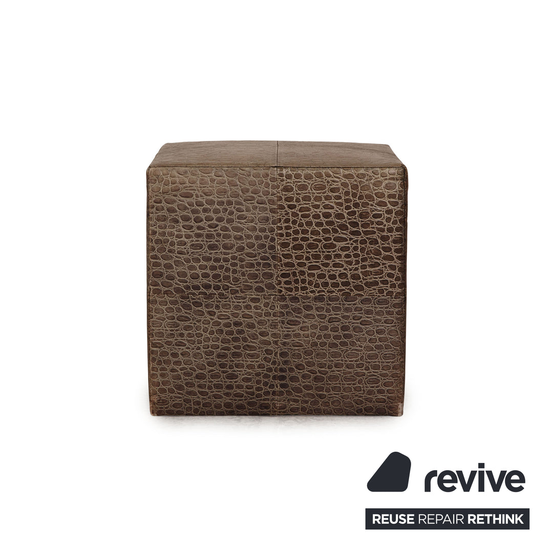 Minotti Suitcase line leather stool cream