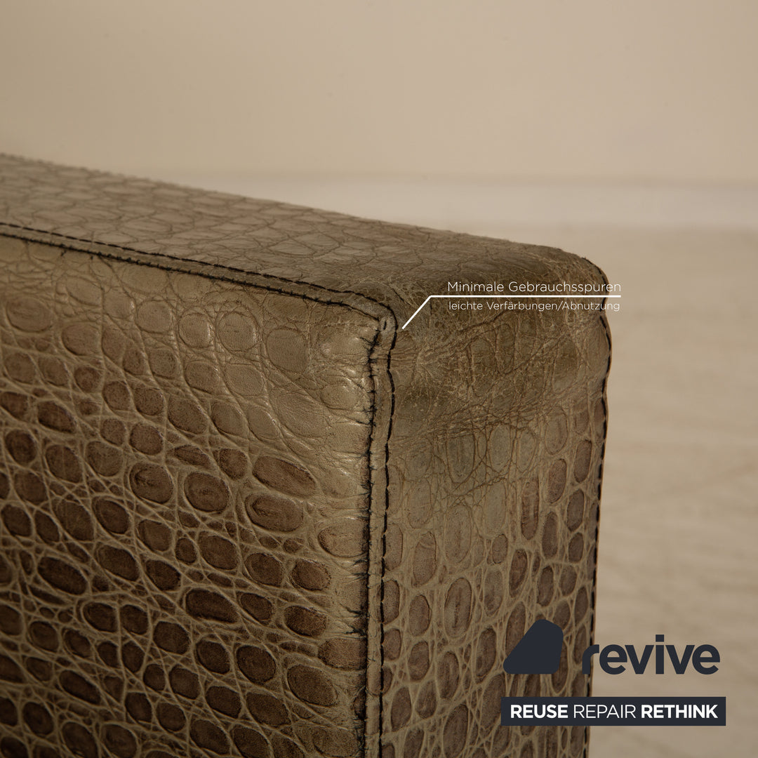 Minotti Suitcase line leather armchair cream