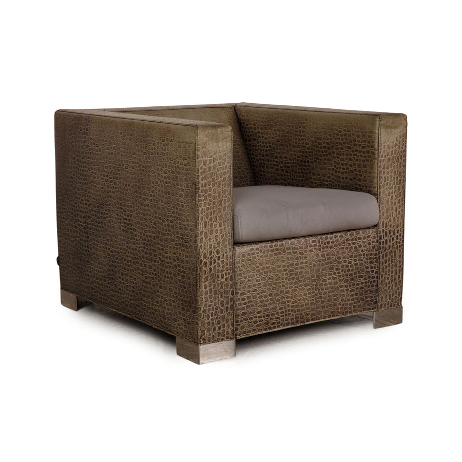 Minotti Suitcase line leather armchair cream