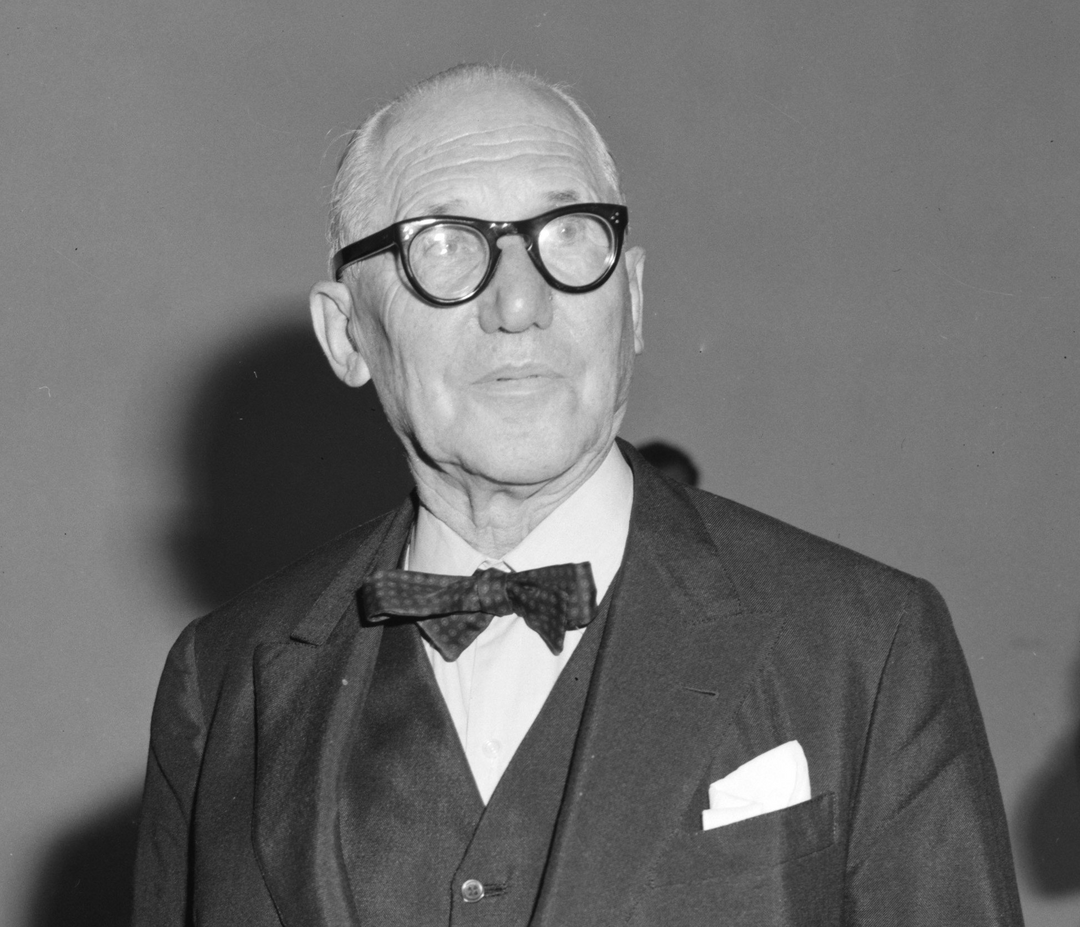 Der Mann mit den viereckigen Sesseln