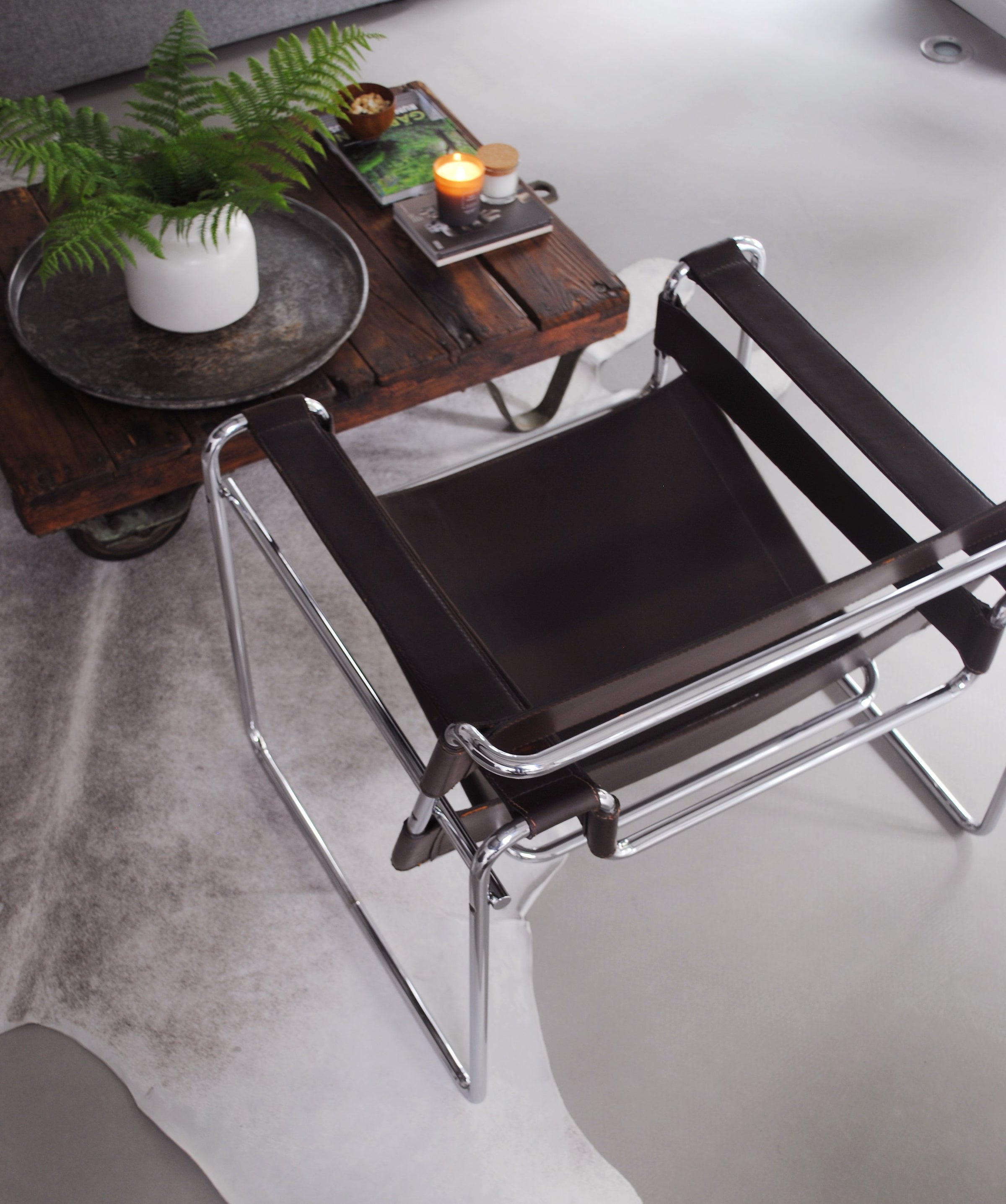 Original Wassily Chair von Knoll International - gebrauchte Designermöbel bei Revive in Köln, buero moebel, moebel online, gebrauchte möbel, möbel online, möbel kauf, möbel online kaufen, second hand möbel, möbel online shop, möbel outlet, 