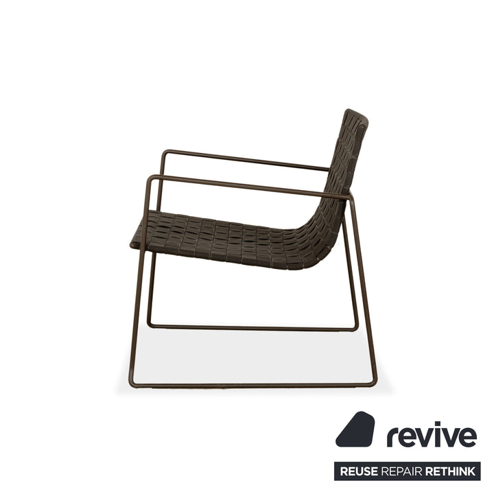 Lot de 2 fauteuils en métal Andreu World Trenza noir marron foncé mobilier de jardin extérieur