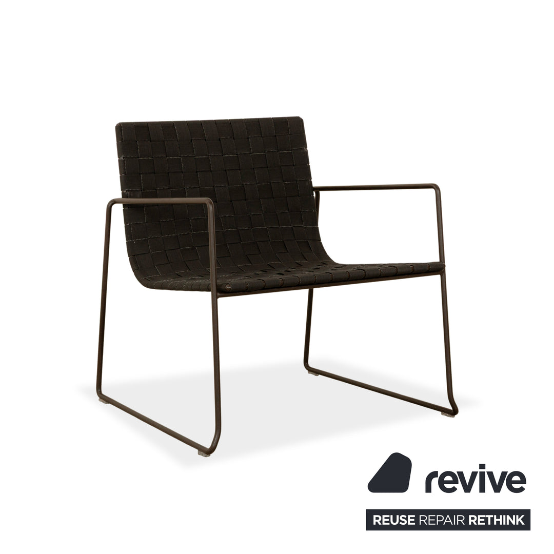 Lot de 2 fauteuils en métal Andreu World Trenza noir marron foncé mobilier de jardin extérieur