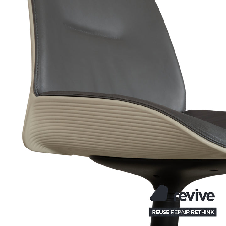 Set of 4 Andrew World Nuez Leather Chairs Grey Manual Function Bar Stools