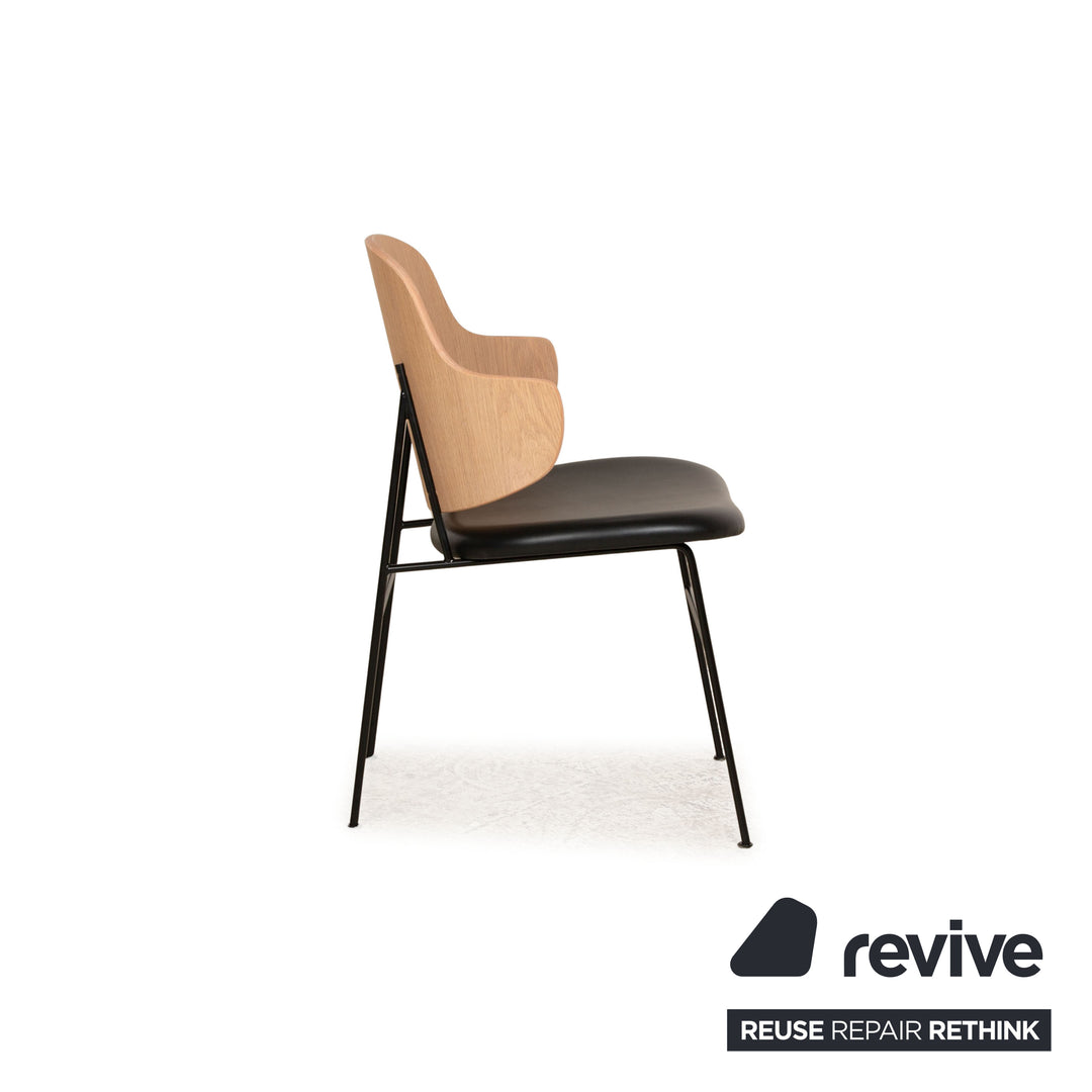 Lot de 4 chaises de salon/salle à manger Audo Penguin, en bois, marron, beige, collection Iconic, coque en noyer, revêtement Re-Wool beige