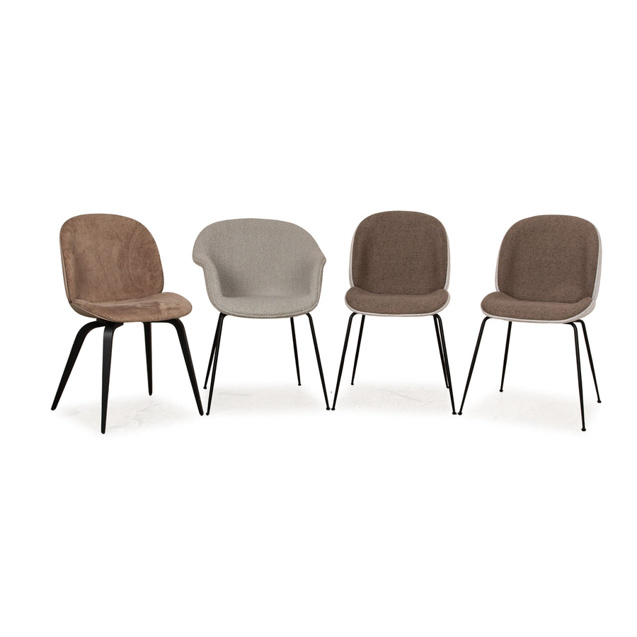 4er Garnitur Gubi Beetle Chair BAT Stoff Braun Grau Beige