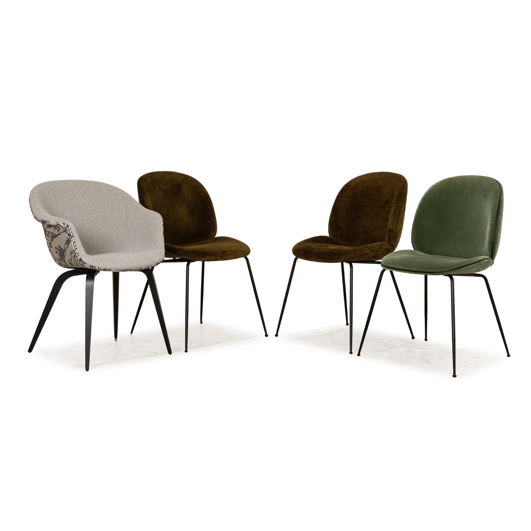 Lot de 4 Gubi Beetle Chair Chaise en tissu Gris Marron Vert Métal Bois