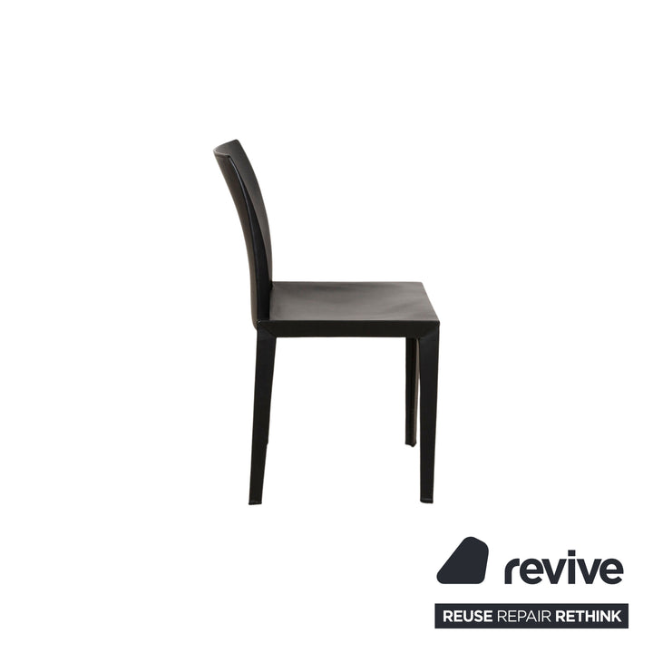Lot de 4 chaises Poltrona Frau Lola en cuir noir