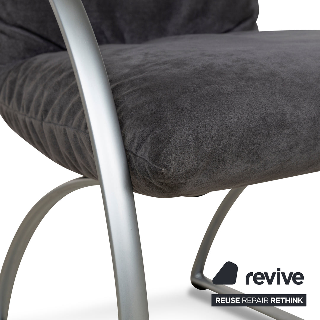 Lot de 4 chaises Rolf Benz 7600 en tissu gris