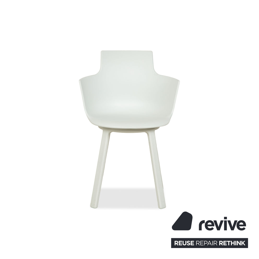 Lot de 4 chaises pivotantes Varier Social Turn Winter White en plastique blanc par Snøhetta