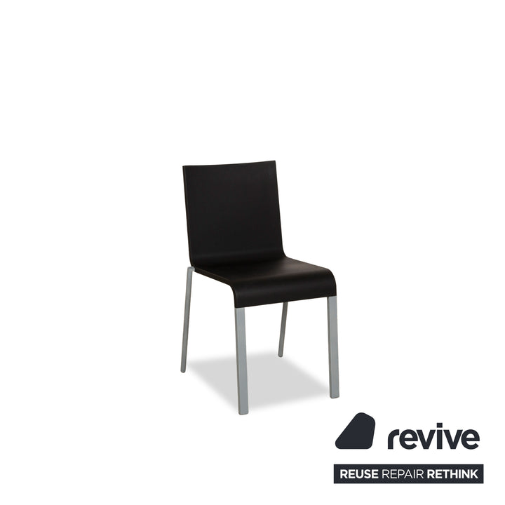 Lot de 4 chaises Vitra .03 en plastique noir