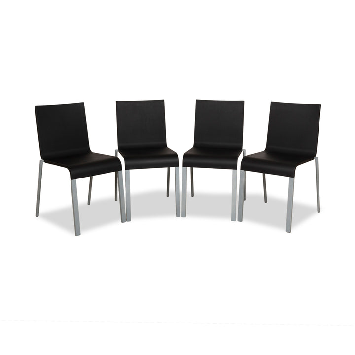 Lot de 4 chaises Vitra .03 en plastique noir