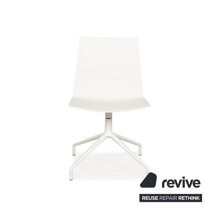 Lot de 6 chaises plastique Andreu World blanc crème fonction manuelle