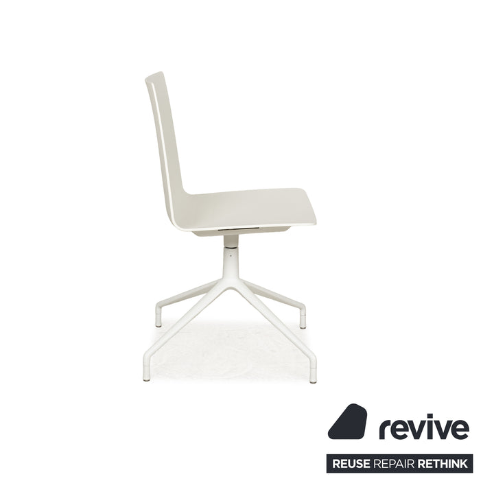 Lot de 6 chaises plastique Andreu World blanc crème fonction manuelle