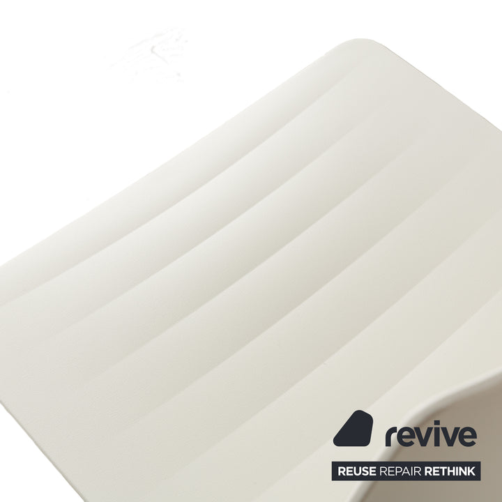 Lot de 6 chaises plastique Andreu World blanc crème fonction manuelle