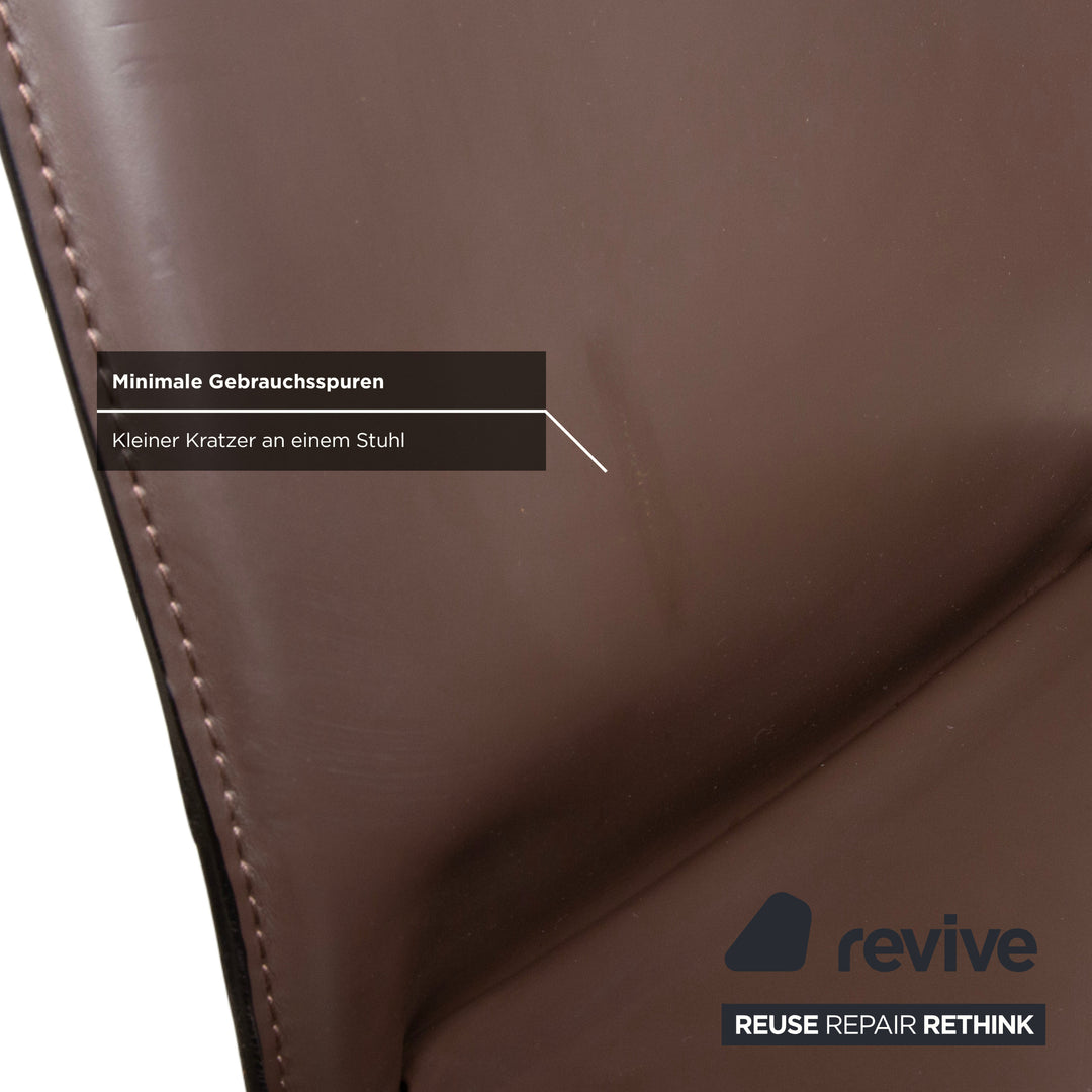 Suite de 6 chaises Cassina Cab 412 en cuir marron