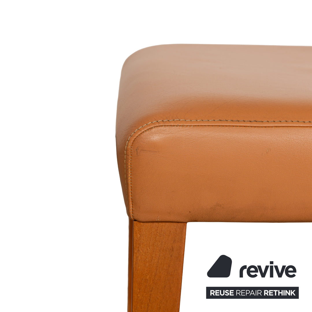 Ensemble de 6 chaises en cuir Poltrona Frau orange et beige