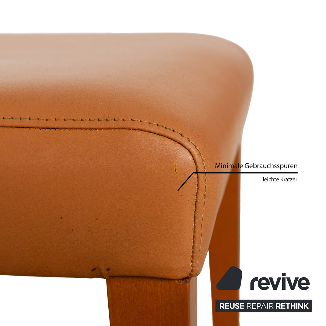 Ensemble de 6 chaises en cuir Poltrona Frau orange et beige