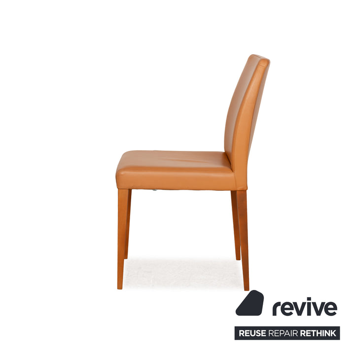 Ensemble de 6 chaises en cuir Poltrona Frau orange et beige
