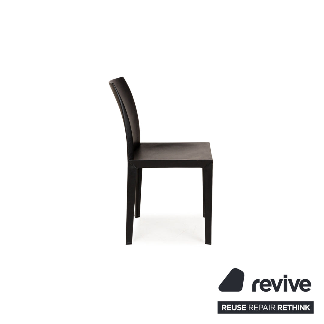 Lot de 6 chaises Poltrona Frau Lola en cuir noir