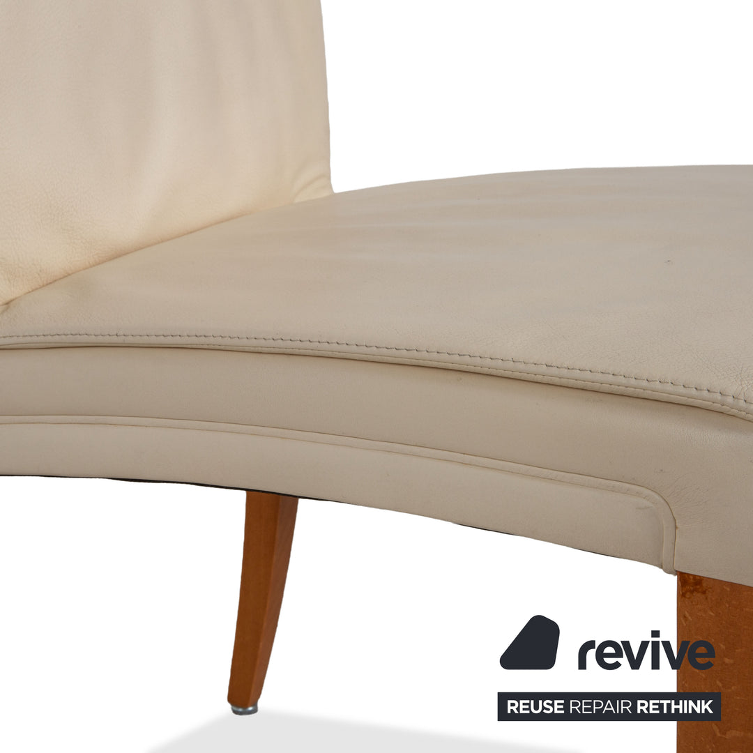 Set of 6 Poltrona Frau Vittoria leather chairs, cream dining chairs