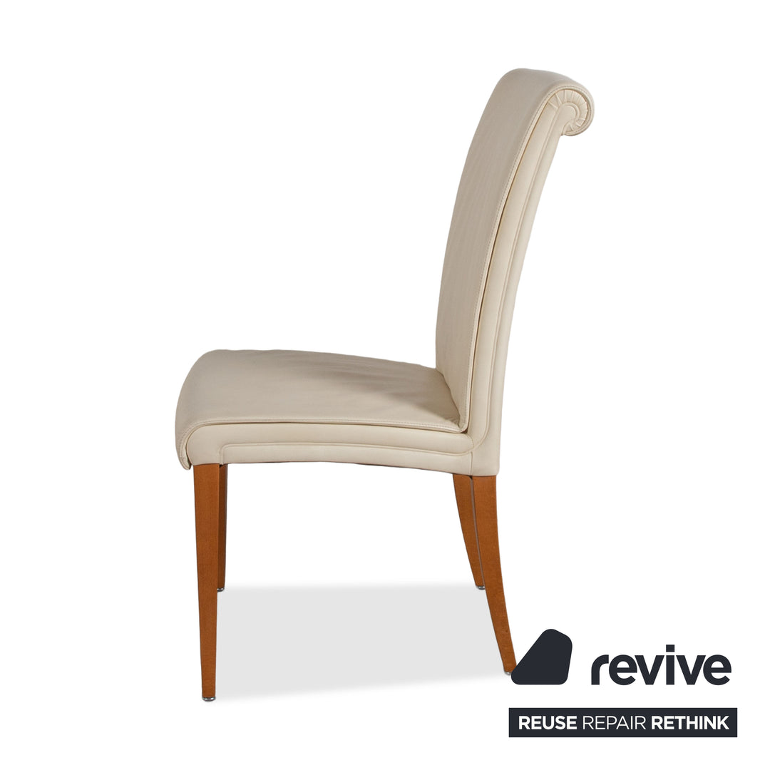 Set of 6 Poltrona Frau Vittoria leather chairs, cream dining chairs