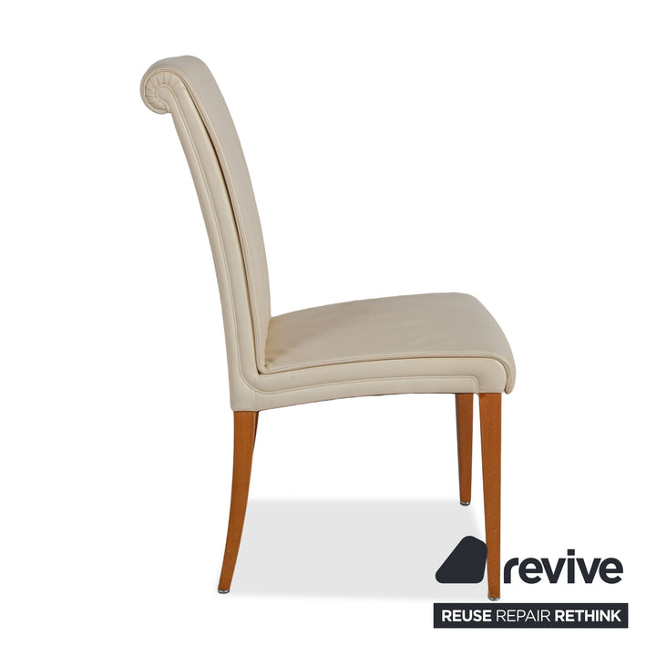 Set of 6 Poltrona Frau Vittoria leather chairs, cream dining chairs