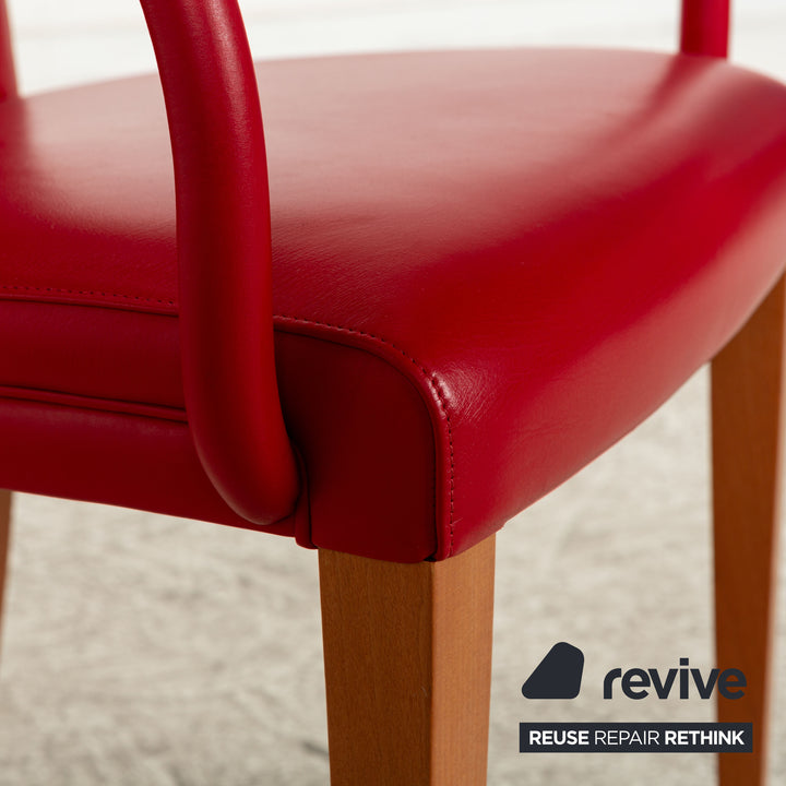 Ensemble de 6 chaises en cuir Poltrona Frau Vittoria rouge avec accoudoirs salle à manger