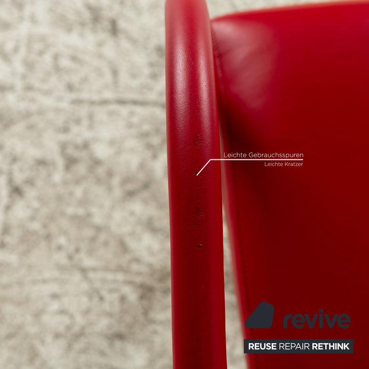 Ensemble de 6 chaises en cuir Poltrona Frau Vittoria rouge avec accoudoirs salle à manger